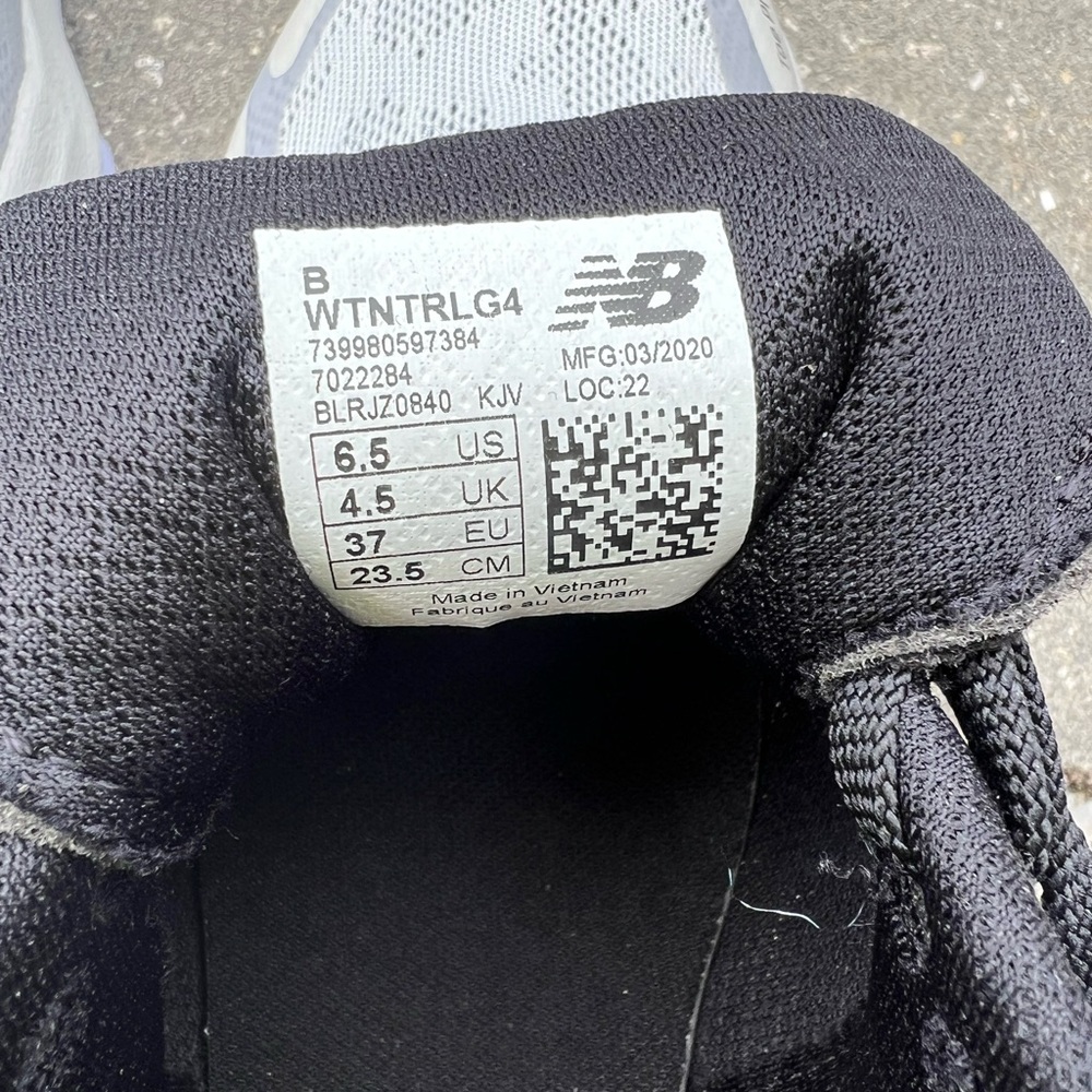 New Balance Black and Purple Trail Shoes - Picture 4 of 4